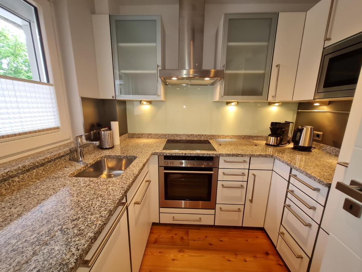 Wohnung Fleethoern - Zentral, Ruhig, Mit Parkplatz Und Balkon Kiel Ngoại thất bức ảnh